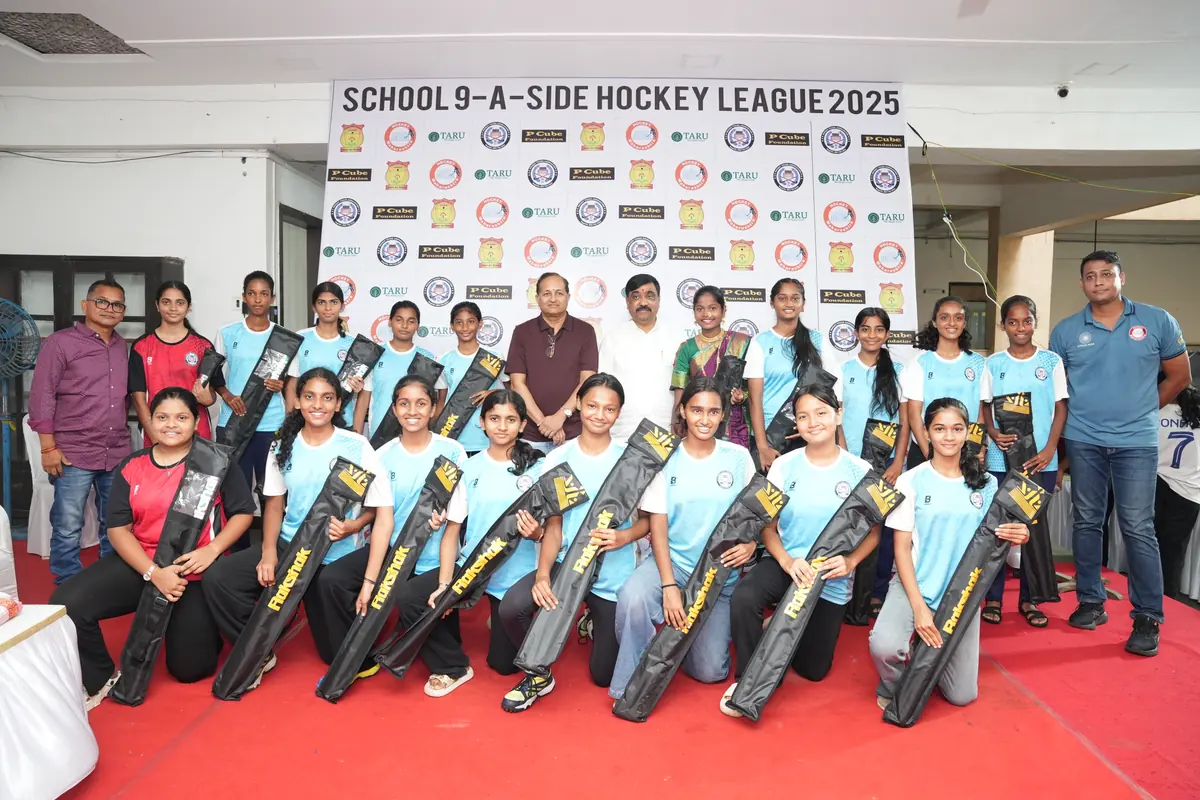 Junior kit distribution